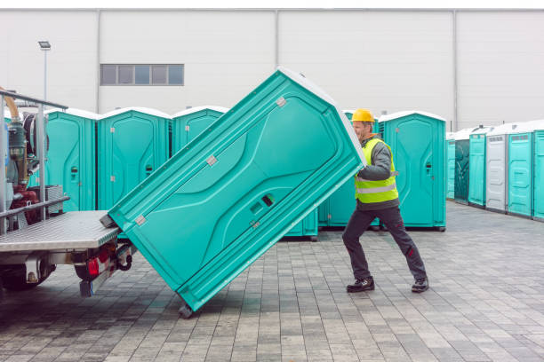 Portable Toilet Options We Offer in Little Flock, AR